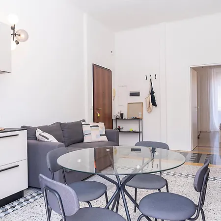 Aria House Апартаменты *