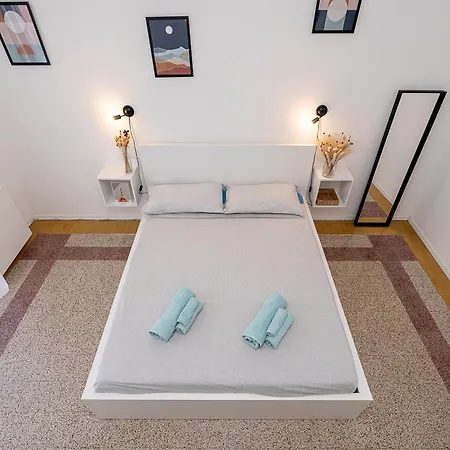 Aria House Апартаменты Милан